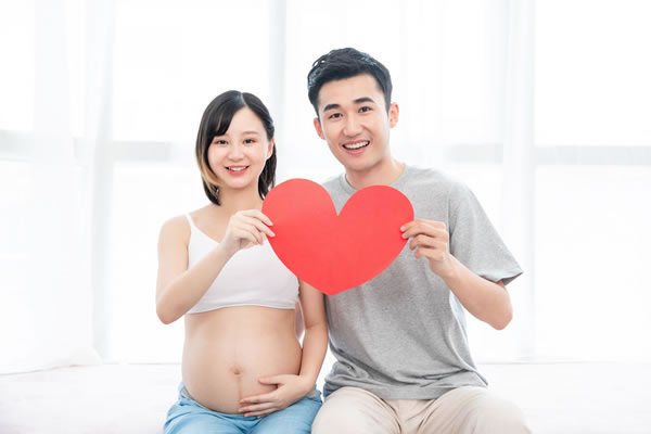 试管泡脚用艾草有什么效果？艾叶泡脚能助力试管一次成功吗(图2)
