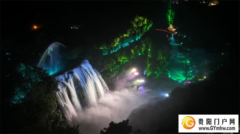 黄果树旅游服务提质升级暖心护航游客行程(图3) 黄果树旅游服务提质升级暖心护航游客行程(图3)