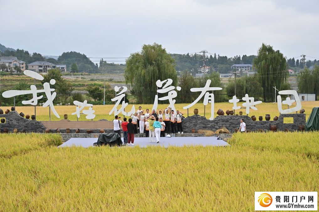 “运动潮”里话丰年，听取“哇”声一片
