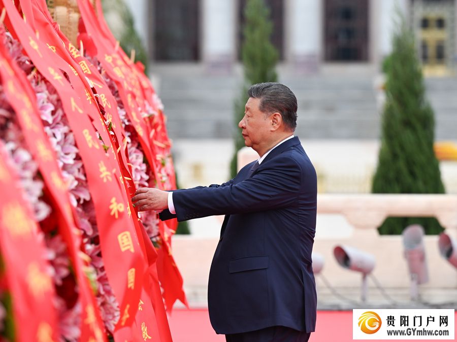 烈士纪念日向人民英雄敬献花篮仪式在京隆重