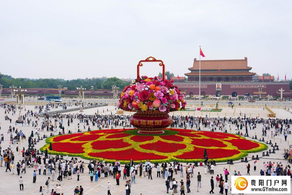 走近北京的国庆花坛